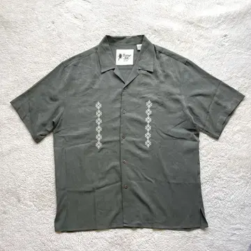 vintage 구제 의류 심플한 디자인 인디언 오픈 카라 실크 셔츠 반팔