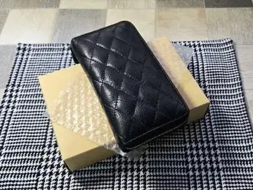 블랙 가죽 퀼팅 장지갑 박스 포함