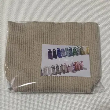 비오는날 무브 카페 베이지