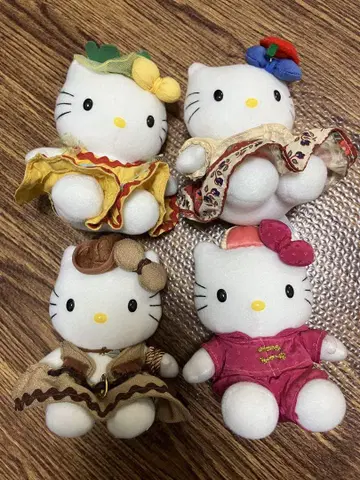 헬로키티 봉제 인형 마스코트
