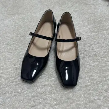글로벌 워크 멜리 제인 펌프스