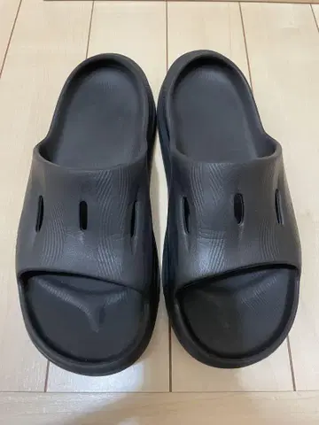 #호카오네 리커버리 샌들 28