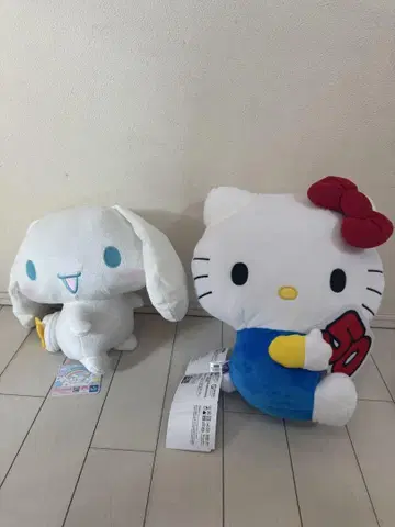시나모롤 헬로키티 봉제 인형