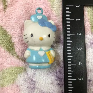 헬로키티 간호사 키링