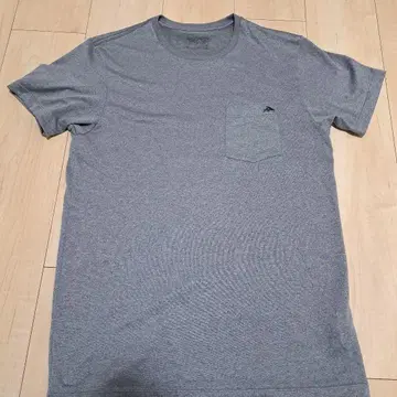 Patagonia 그레이 티셔츠 포켓 부착