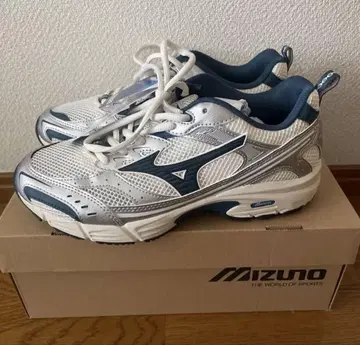 Mizuno 스니커즈 24.0cm 화이트/네이비