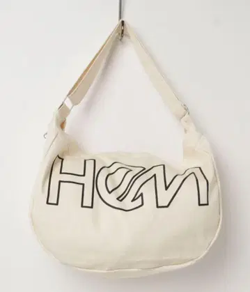 H&M 로고 메신저 백 아이보리
