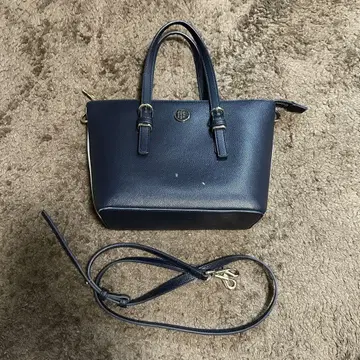 Tommy Hilfiger 미니 토트백 네이비