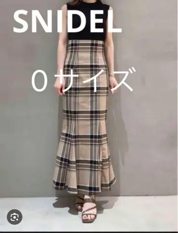 SNIDEL 하이 웨스트 타이트 플레어 스커트 체크 무늬 스나이델