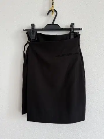 스나이델 SNIDEL 24SS 랩 스카 숏 팬츠