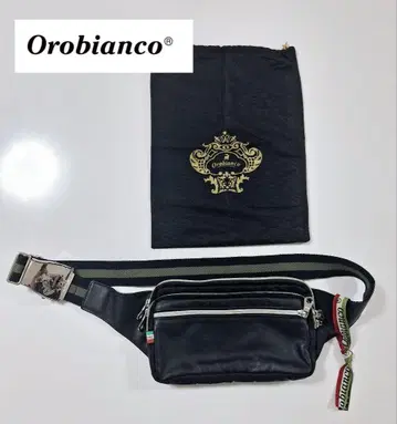 새상품급 Orobianco 오로비안코 블랙 가죽 바디백