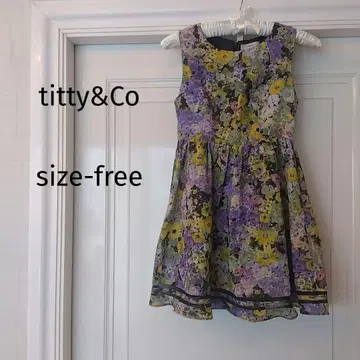 titty&Co. 티티 앤 코 꽃무늬 슬리브리스 원피스 프리