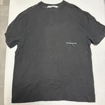 CALVIN KLEIN JEANS 반팔 티셔츠 그레이