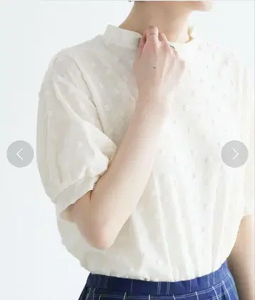 아틀리에 두 사봉 벨로아 도트 티셔츠
