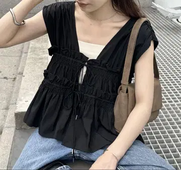 디스코트 개더 리본 슬리브리스 디스코트