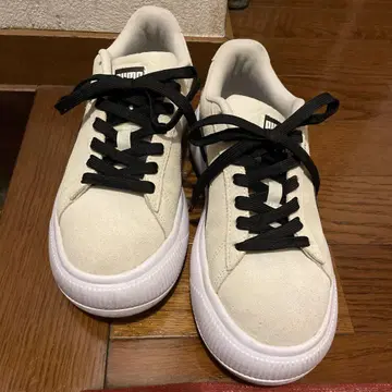 Puma 스웨이드 스니커즈 Mayu 6.5 US 크림
