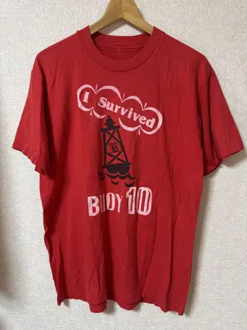 I Survived Buoy 10 티셔츠 레드