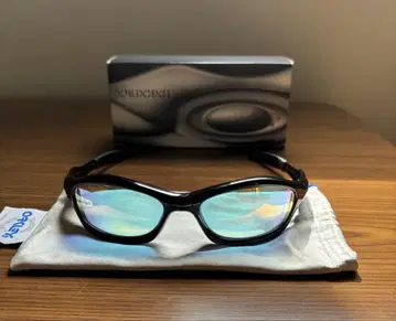 OAKLEY UNKNOWN 오클리 언노운 새상품급!