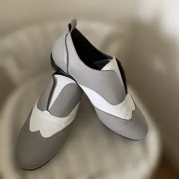 TOKIMI 여성 신발 23.5cm