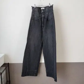 콜라주 큐어노스 하이웨스트 그레이 스트레이트 데님