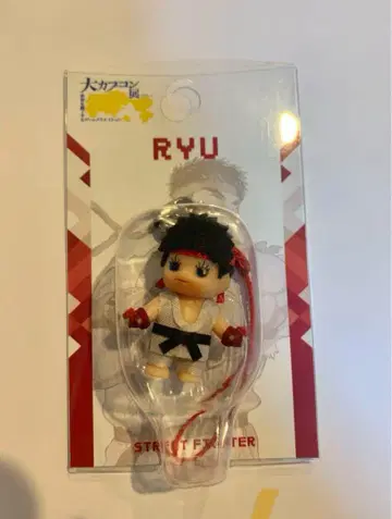 스트리트 파이터 RYU 큐피 스트랩 대 캡콤 전