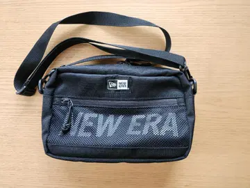 뉴에라 숄더백