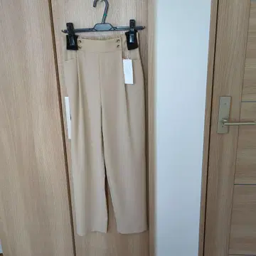 여성용 팬츠 베이지