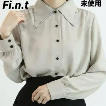 미사용 Fi.n.t 핀토 블라우스 배색 스티치 세탁 가능 그레이지