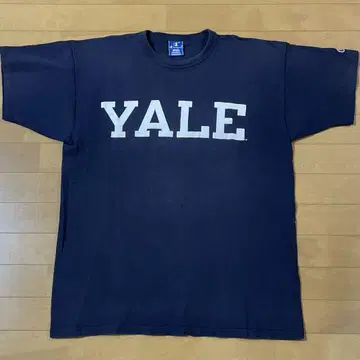 USA제 YALE 네이비 챔피온 티셔츠
