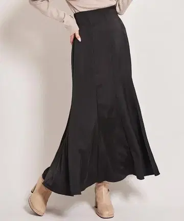 31 Sons de mode 백 레이스업 새틴 머메이드 스커트 블랙