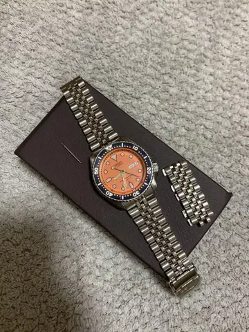 세이코 SKX011J1 오토매틱 손목시계 오렌지