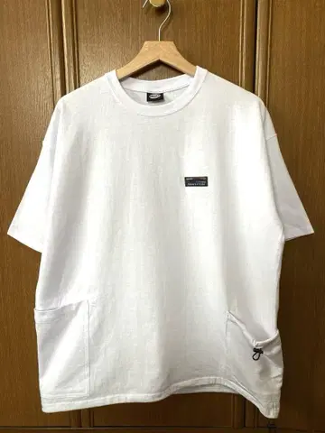 FREAK'S STORE 화이트 빅 실루엣 티셔츠 L