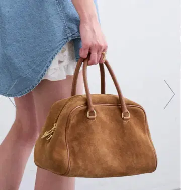 새상품 AULENTTI/오렌티 SUEDE MINI BOSTON