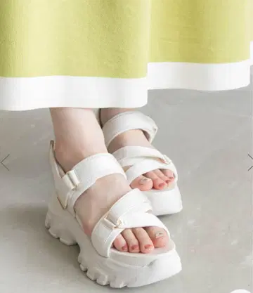 RANDA 비대칭 스트랩 스포츠 샌들