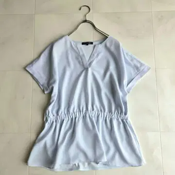LAUTREAMONT 이소재 V넥 프렌치 슬리브 상의 40