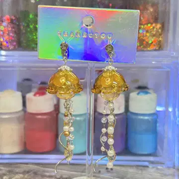 해파리 귀걸이 다면 컷