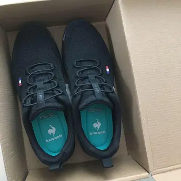 르꼬끄 스니커즈 24cm 블랙