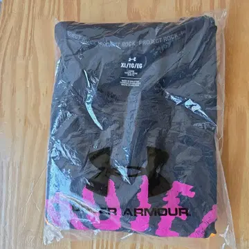 Under Armour 프로젝트 락 티셔츠 XL