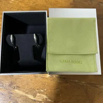 HERNAN HERDEZ 엘난 엘르 실버 귀걸이