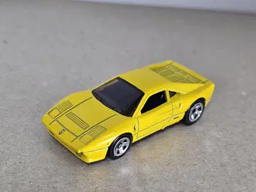 핫휠, 페라리 288 GTO 노랑 (루스)