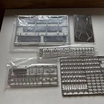모형 제작용 금속 플라스틱 부품 세트