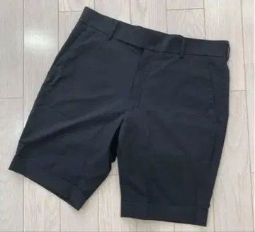 폴스미스 블랙 숏팬츠
