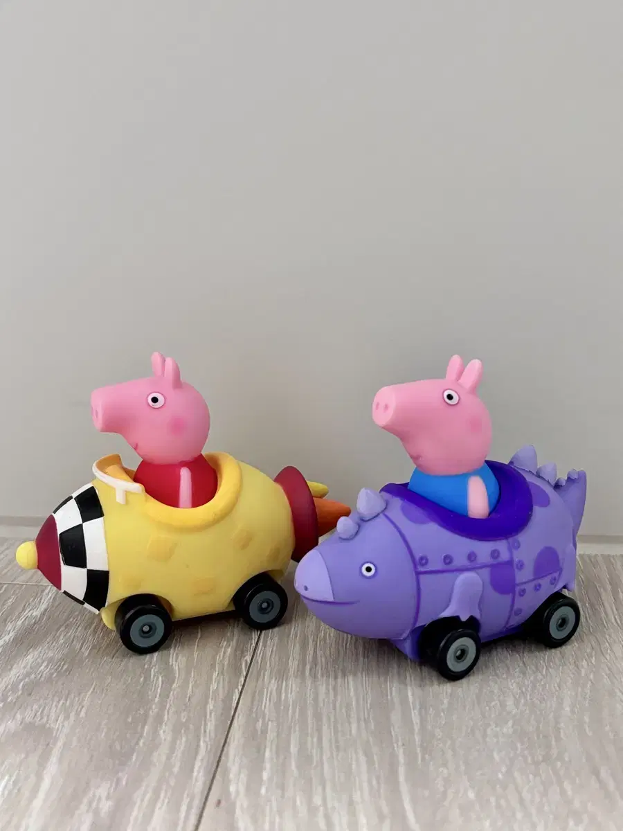 Peppa Pig George Figure Car