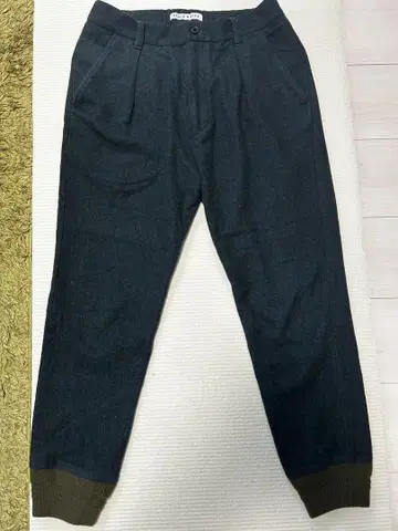 BLACK & BLUE 리브 팬츠 다크 그린