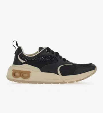 FERRAGAMO 블랙 스니커즈