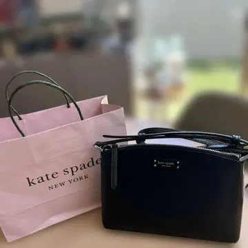 kate spade 블랙 숄더백