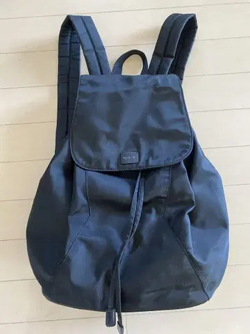 agnes b. 블랙 나일론 백팩