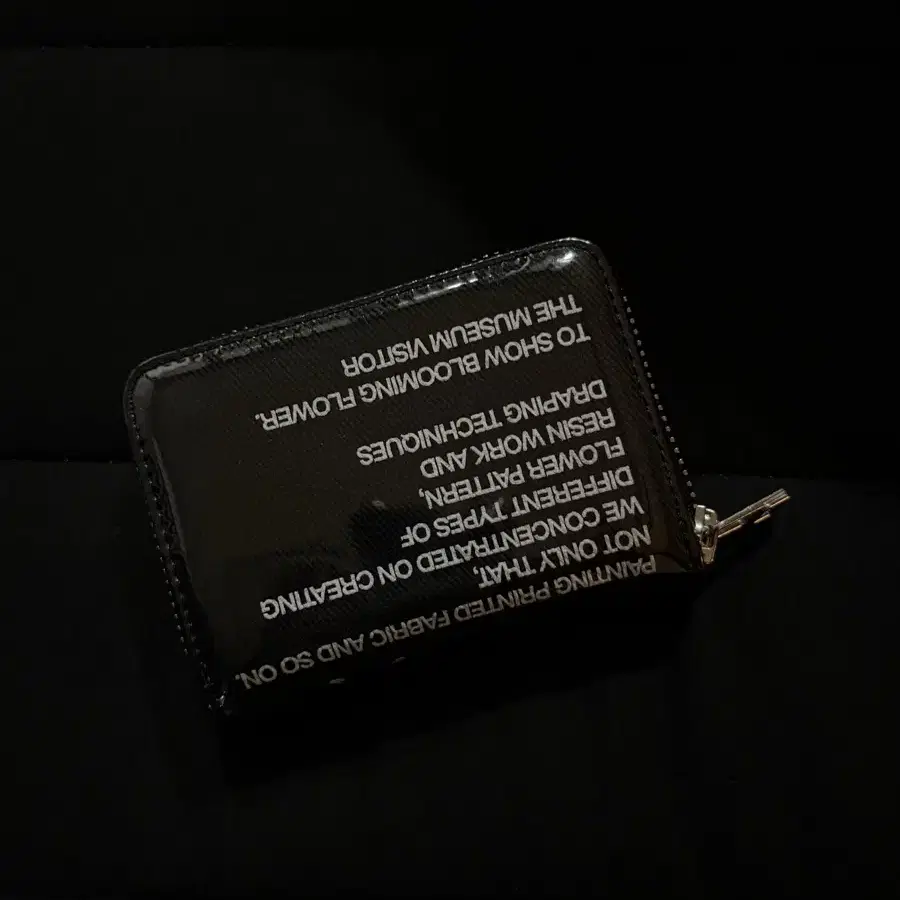THE MUSEUM VISITOR | 더뮤지엄비지터 The Museum Visitor PVC