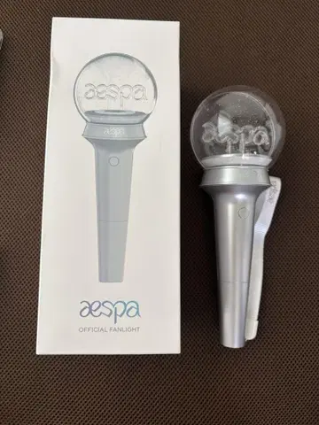 aespa 공식 응원봉과 미니 굿즈 세트