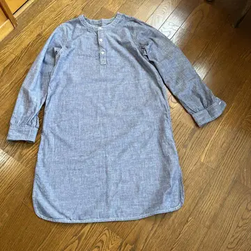 네스트로브 샴브레이 원피스